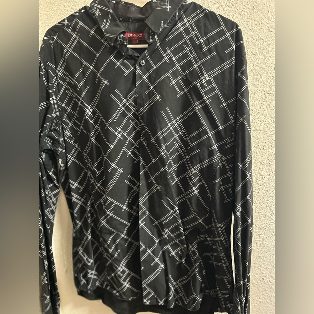 Black and White Casual Geometric Button Down Shirt